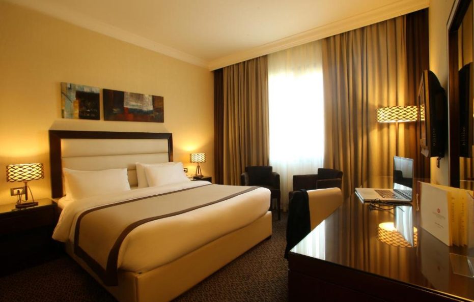 Lancaster Raouche Hotel