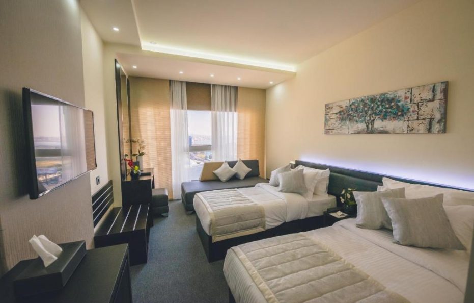 Louis V Hotel