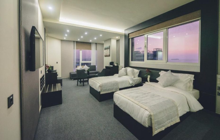 Louis V Hotel