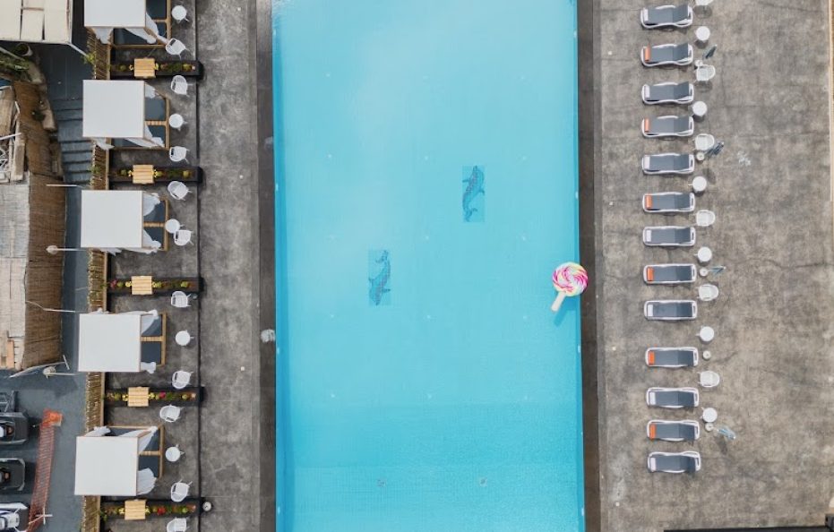Middle Beach Hotel