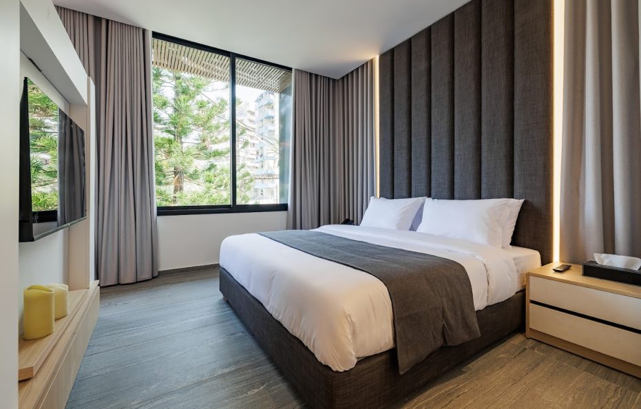 Middle Beach Hotel